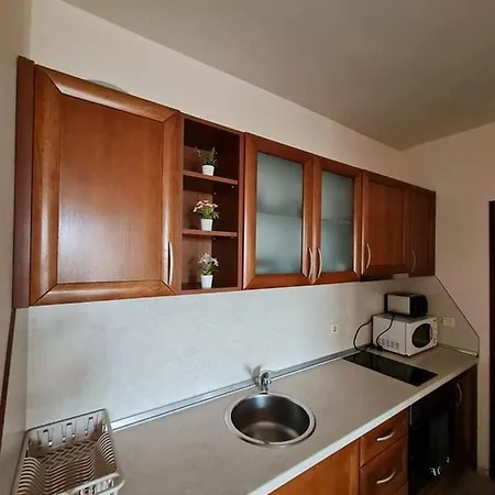 Edelweiss Aparthotel, 32 3* Bansko