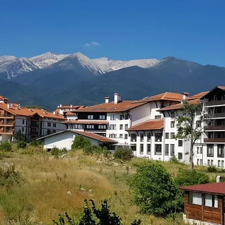 Апарт-отель Edelweiss Aparthotel, 32 3*